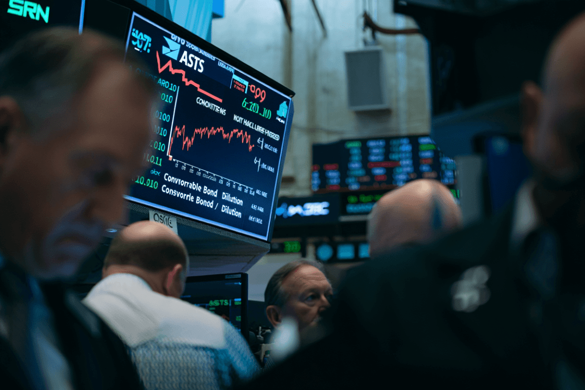 AST SpaceMobile announces $1B convertible notes offering, stock tumbles