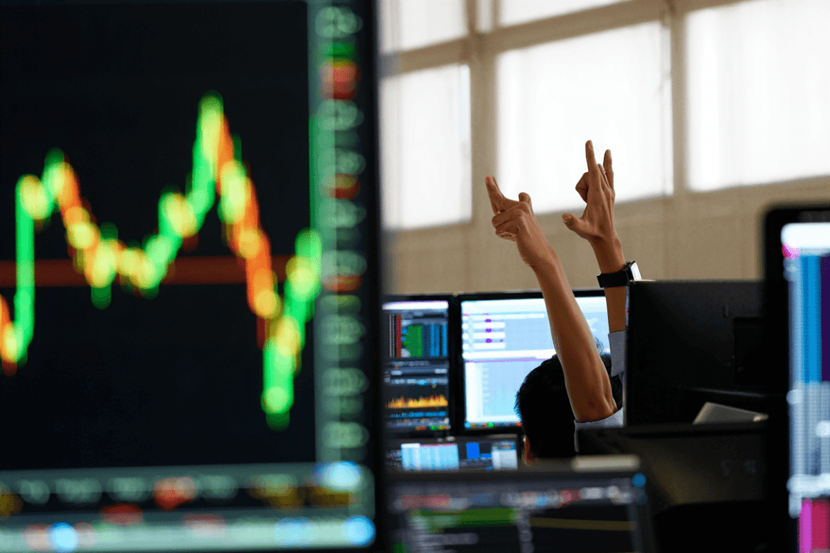 Stock market bounces back with Nasdaq up 2.8%, led by Microsoft's record surge
