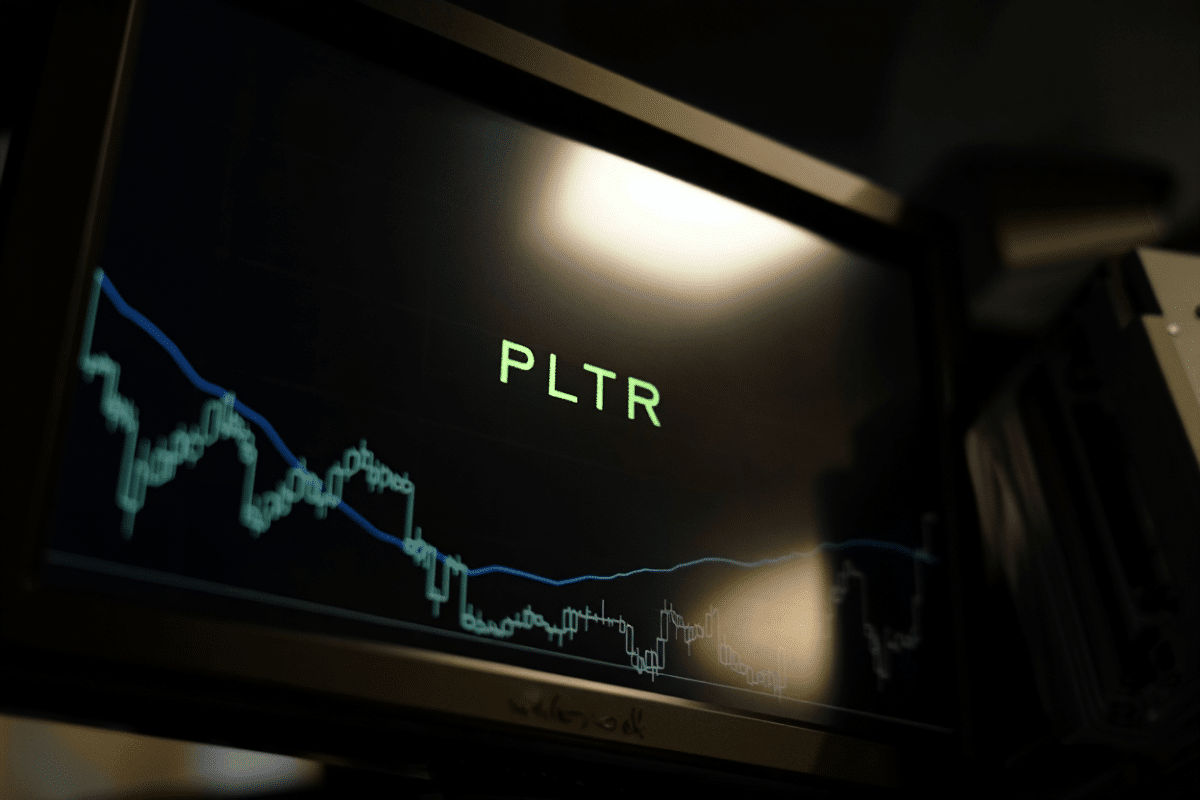 Palantir sets August 3 earnings date as stock gains 2.5%