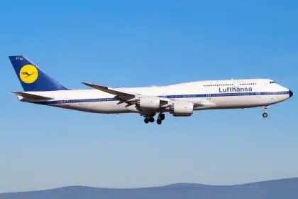 Boeing 747-8 Air Force One to get security upgrades after concerns raised