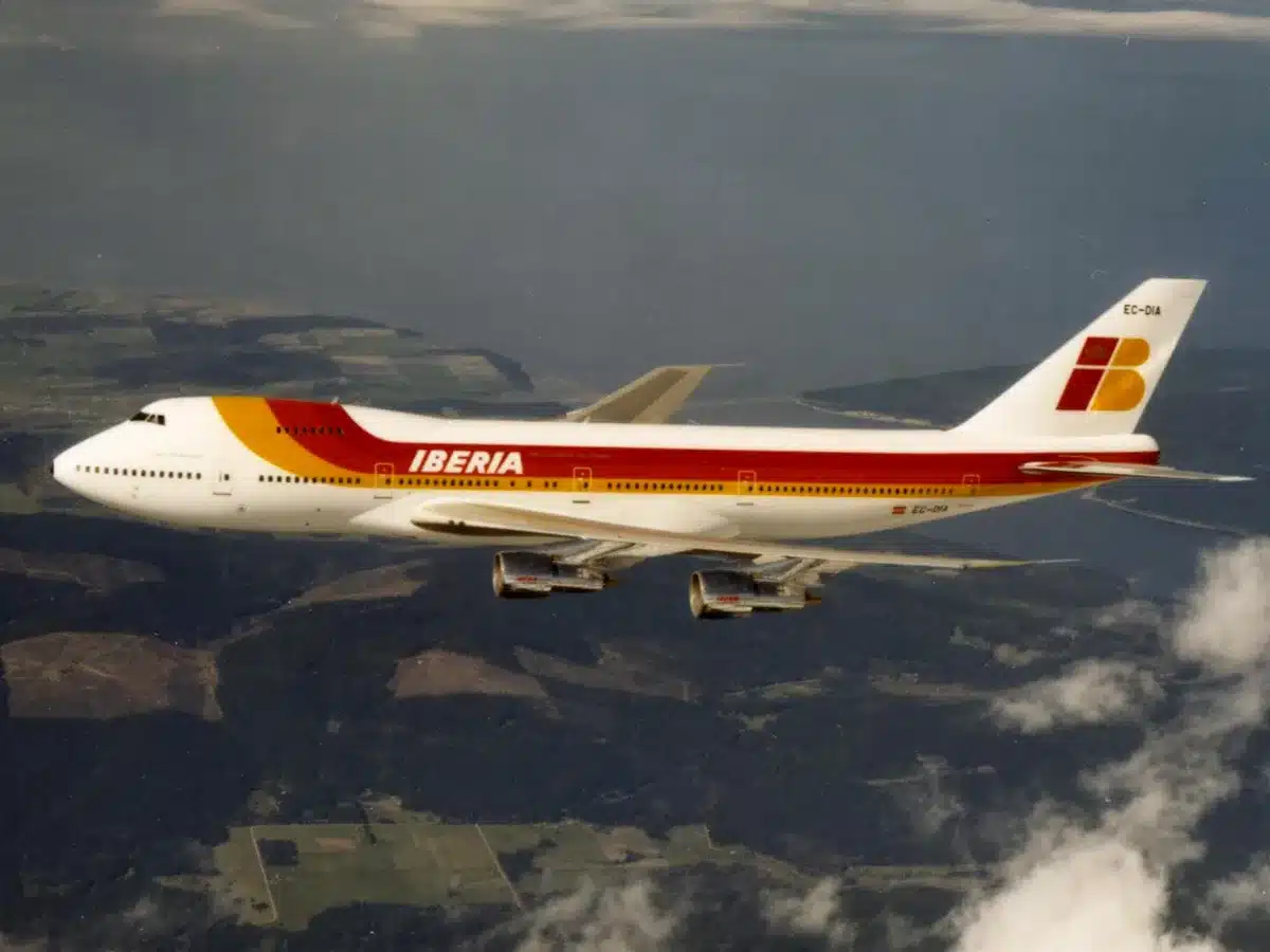 Boeing 747 conducts presidential pilot training at Rochester airport