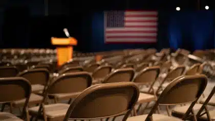 Idaho Democratic nominee Roth drops out, clears path for independent Achilles
