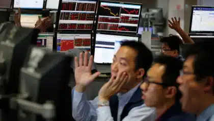 KOSPI tumbles 11% in worst session in months as chipmakers plunge