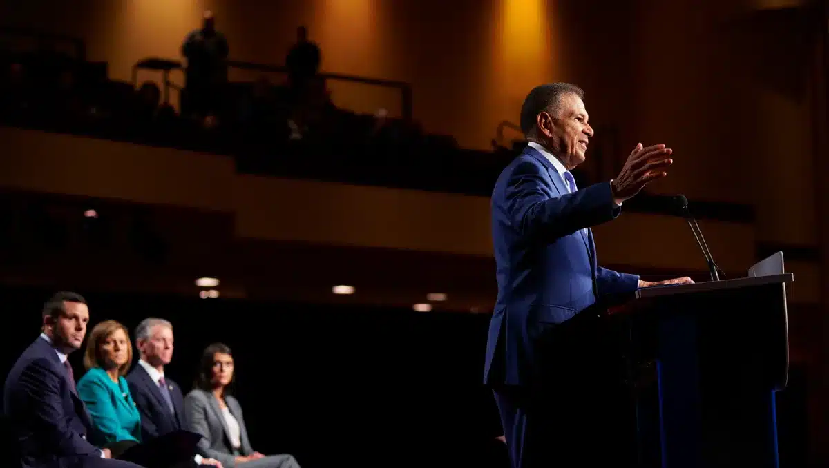 Mandela Barnes calls for more debates as Wisconsin Democratic primary heats up