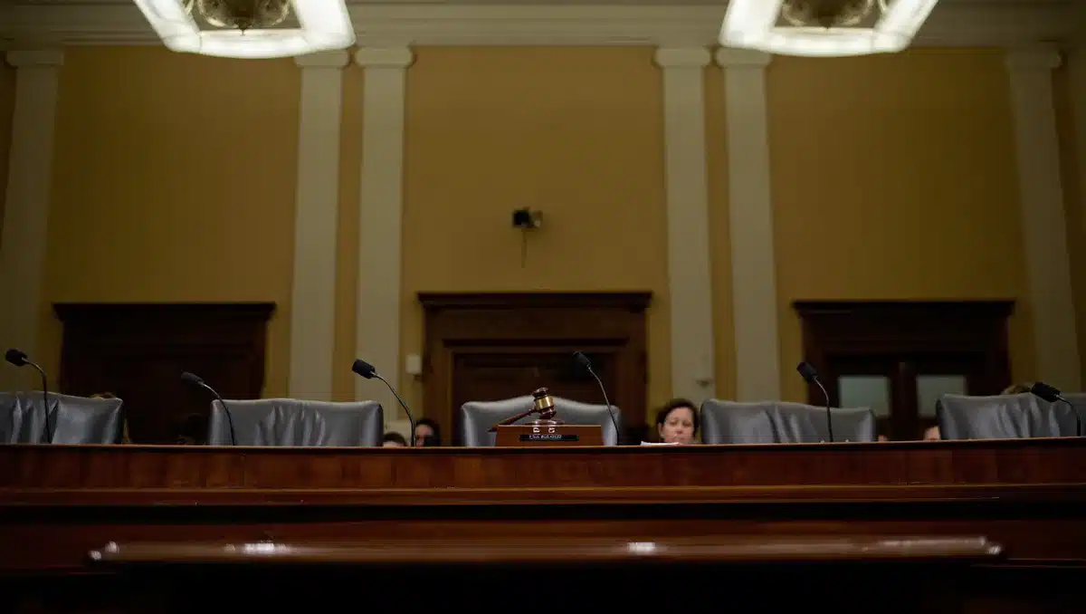 Senate Banking Committee goes into closed session over Trump nominees' FBI background