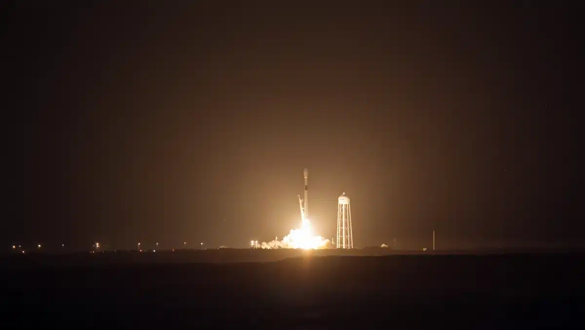 Sonic boom rattles Central Florida after SpaceX Falcon 9 launch