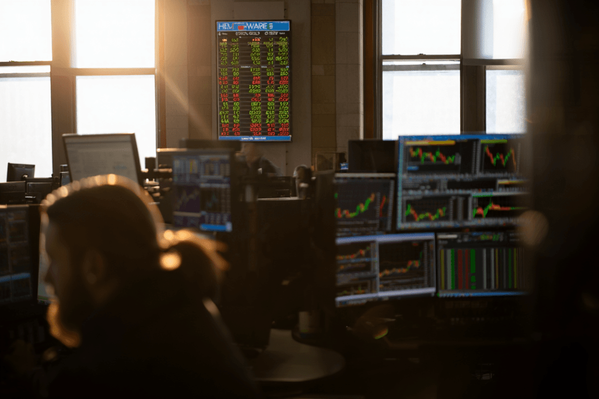 Stock market futures edge higher as Wall Street awaits July jobs report