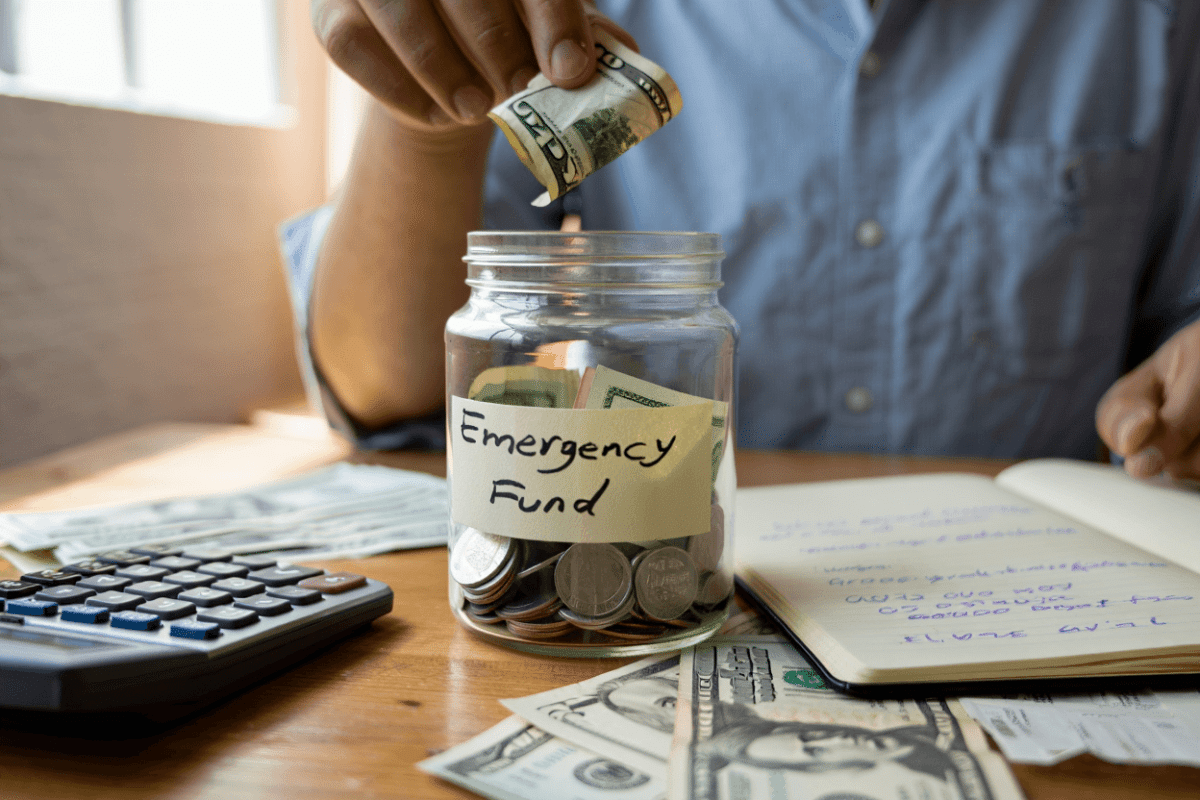 Saving money: 29% of Americans prioritize emergency funds in 2026