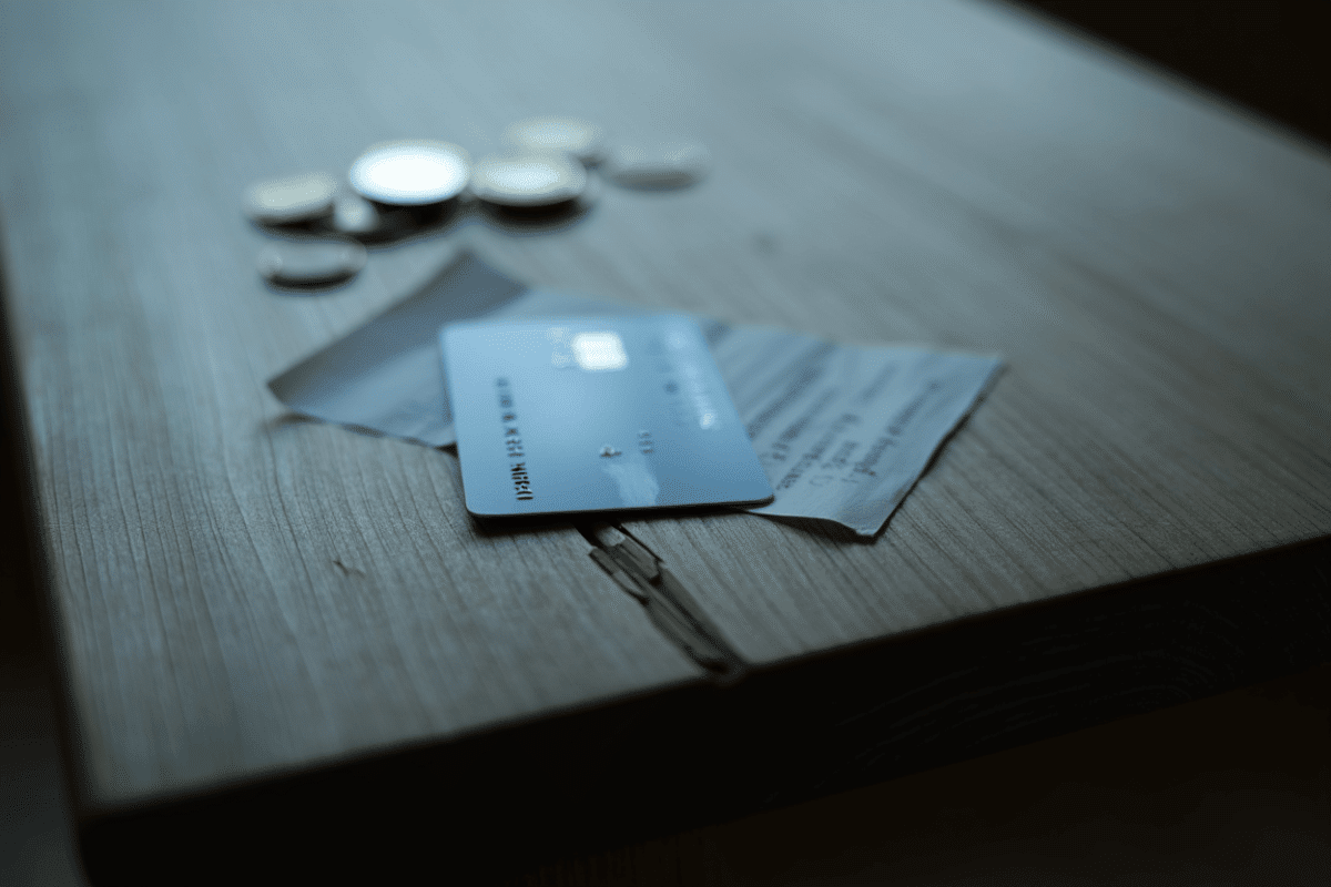 Credit card delinquencies hit 15-year high as Americans struggle with $1.25 trillion in debt