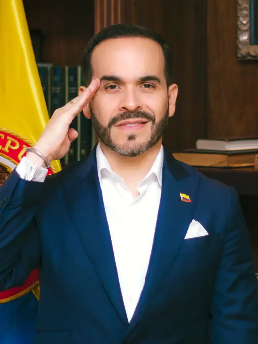 Abelardo de la Espriella sworn in as Colombia's president in Cali