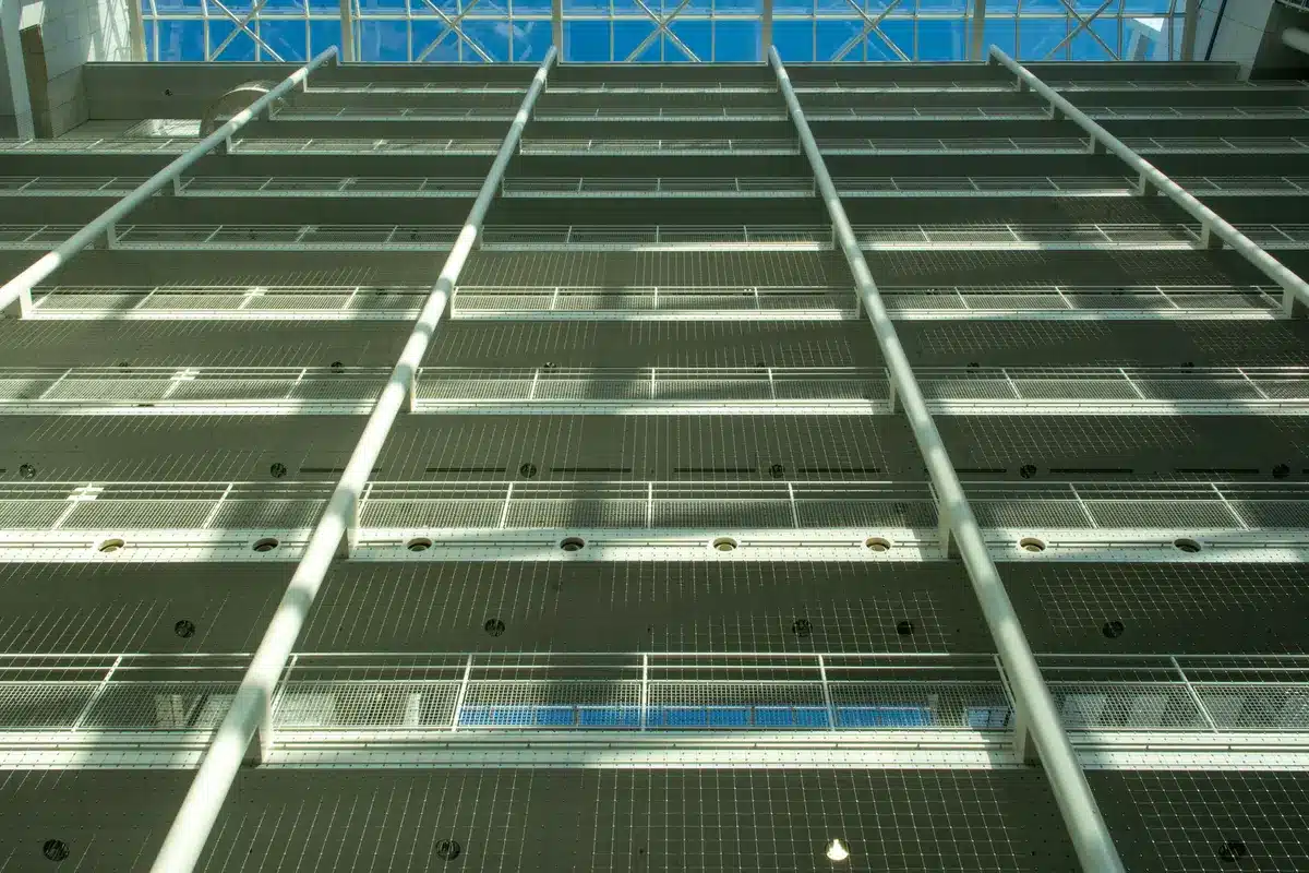 American Airlines headquarters building in Fort Worth, Texas, modern corporate architecture with clear skies, institutional landmark