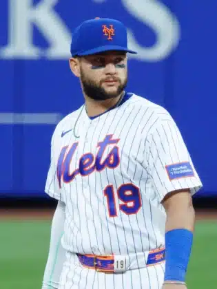 Bo Bichette goes 5-for-5 with 3 RBI in Mets' 11-1 rout of Pirates