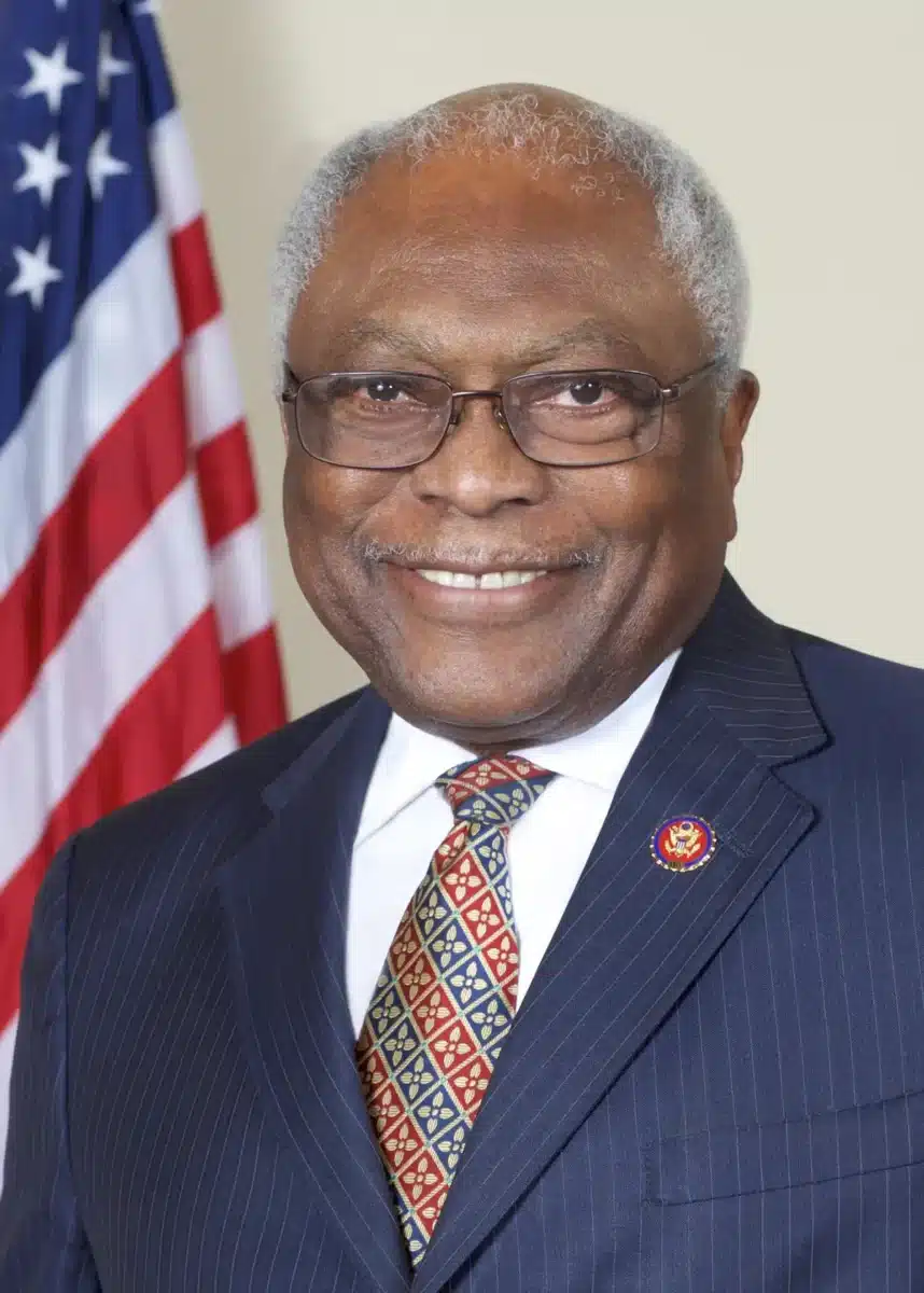 Clyburn says impeaching Trump shouldn't be Democrats' priority if they win House