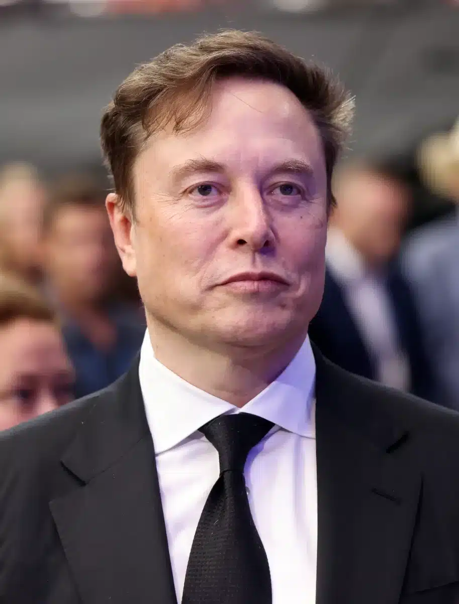 Elon Musk plans world's largest building in Texas for chip factory