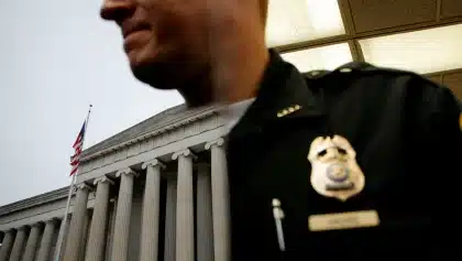 Federal judge blocks New York's mask ban for ICE agents