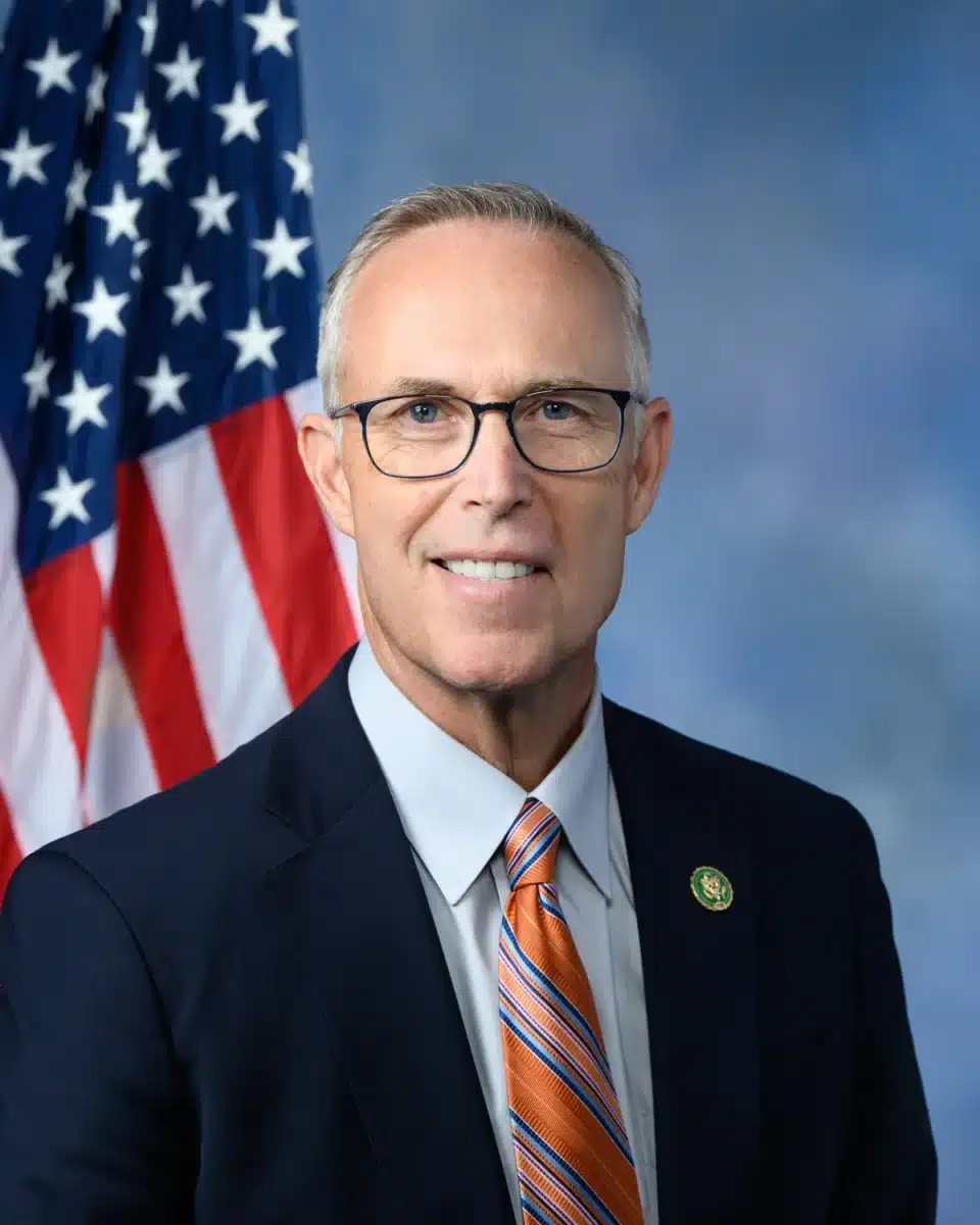 Huffman releases "No Prophets" book warning of Christian nationalism threat