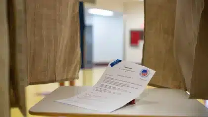 Minnesota primary results: Klobuchar, Demuth win governor nominations