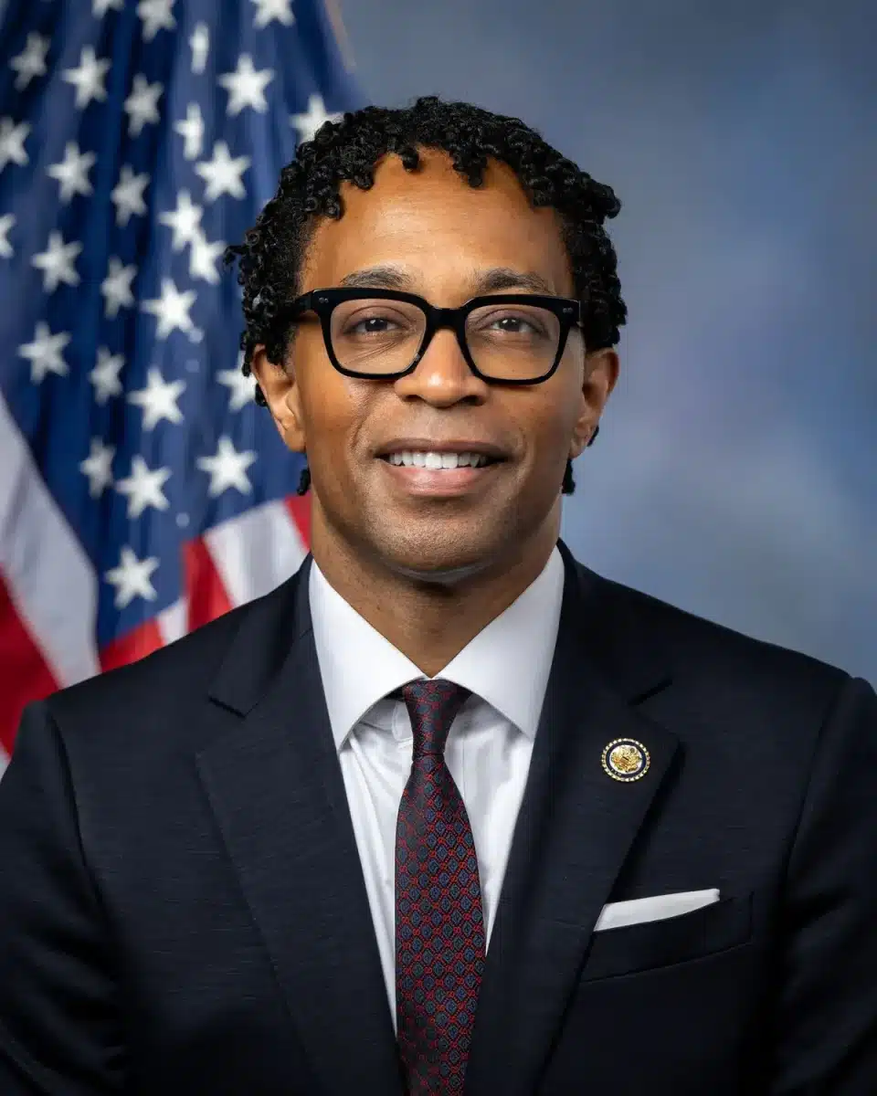 Missouri primary: Wesley Bell defeats Cori Bush in rematch