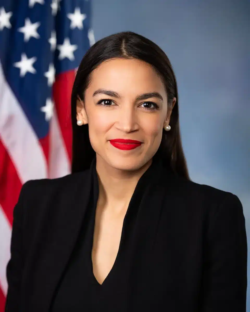 Ocasio-Cortez reintroduces $172B public housing bill with Sanders