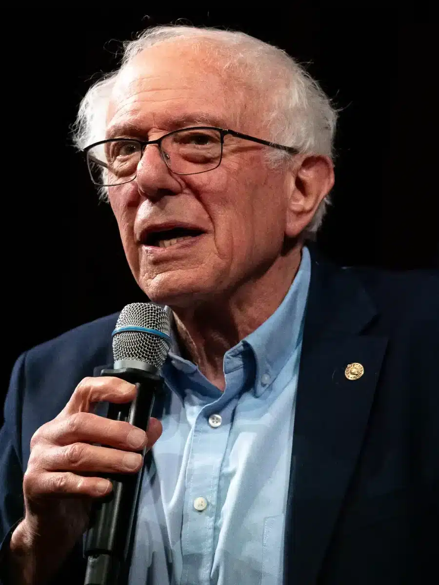 Sanders announces two new VA clinics for Vermont veterans in South Burlington and New