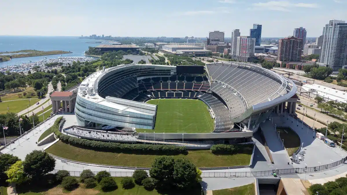 Soldier Field hosts Usher and Chris Brown for The R&B Tour tonight