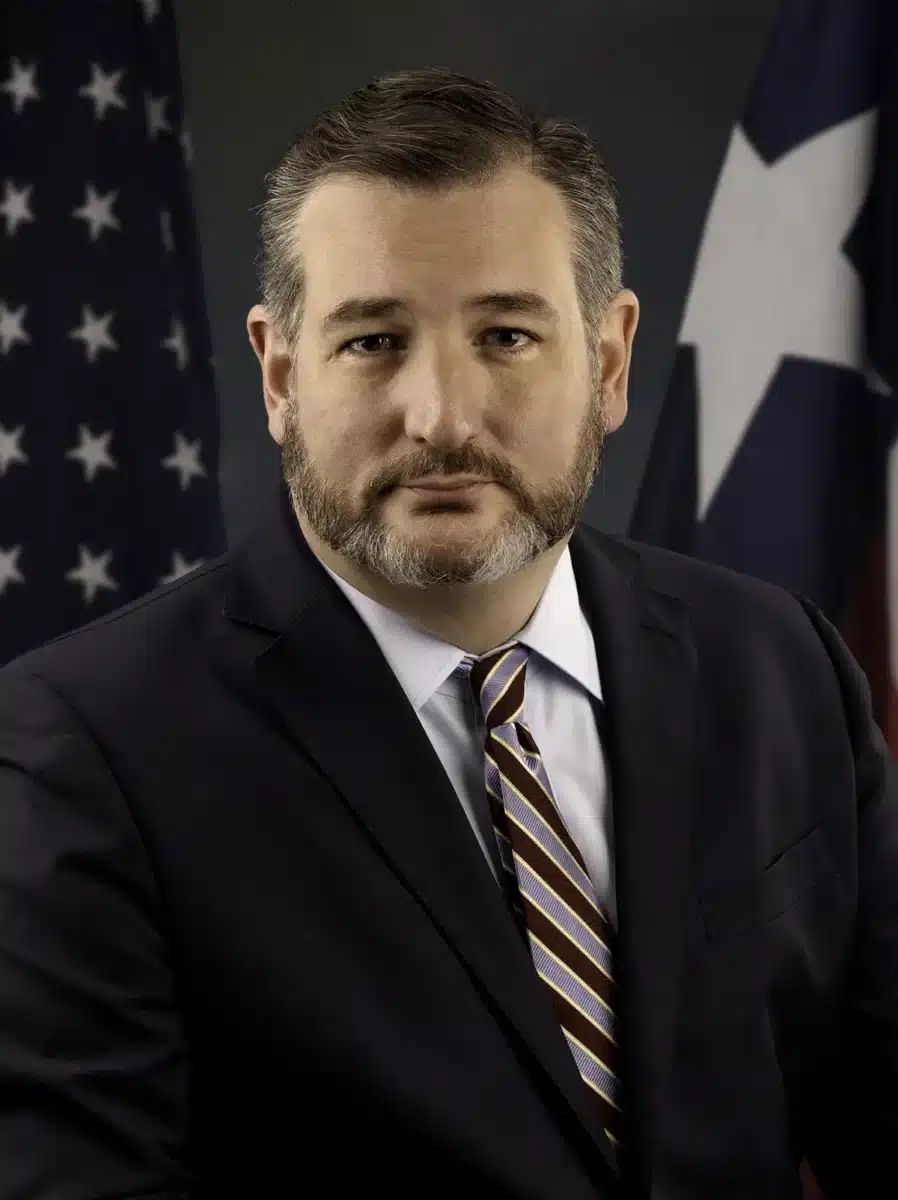 Ted Cruz's college sports bill stalls in Senate, vote pushed to September