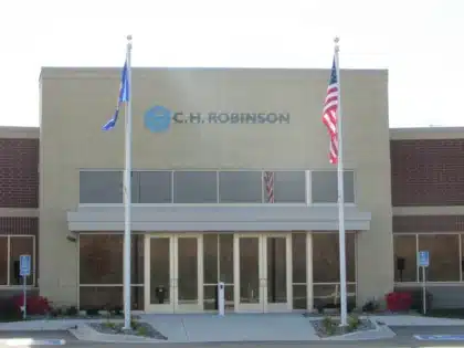 Truck accident lawyer wins $604M verdict against freight broker C.H. Robinson