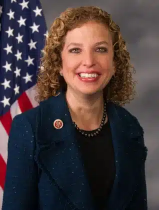 Wasserman Schultz wins Democratic primary in Florida's District 20