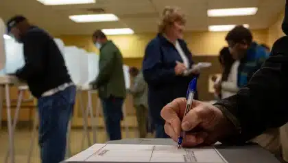 Wisconsin governor primary: Crowley defeats Hong in Democratic upset