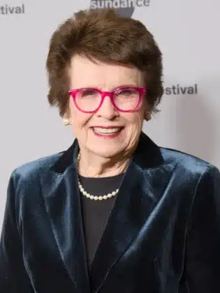 Billie Jean King hosts tennis benefit at US Open tonight in New York