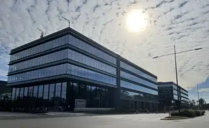 HPE beats Q3 earnings, raises full-year guidance on AI demand