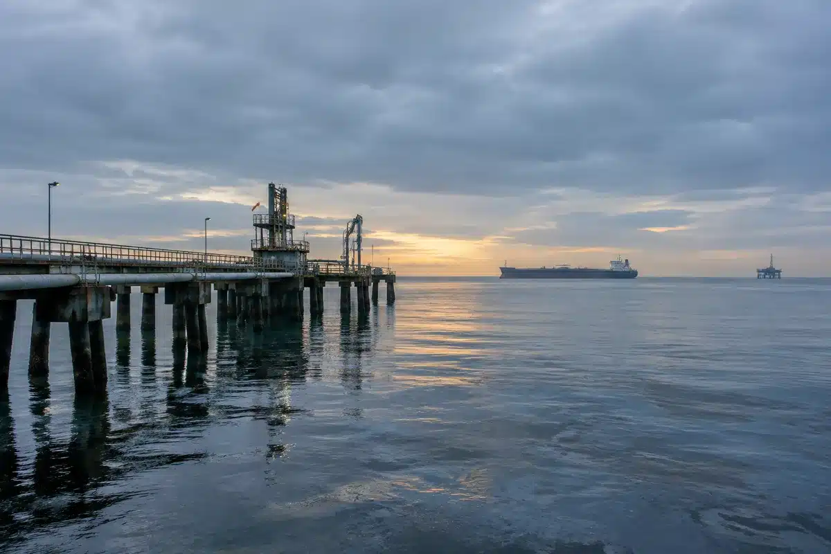 Oil price today: global crude rises, reports cite Houthi attacks